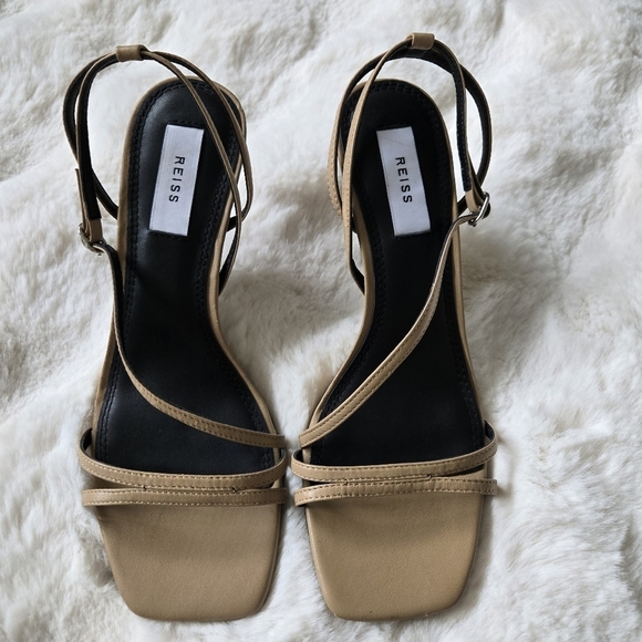 Reiss Shoes - Reiss Bali Strappy Sandals In Biscuits Size 37